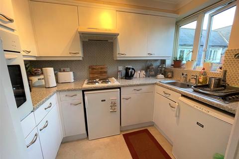 1 bedroom retirement property for sale - Whitebrook Court, Whitehall Road, Sale