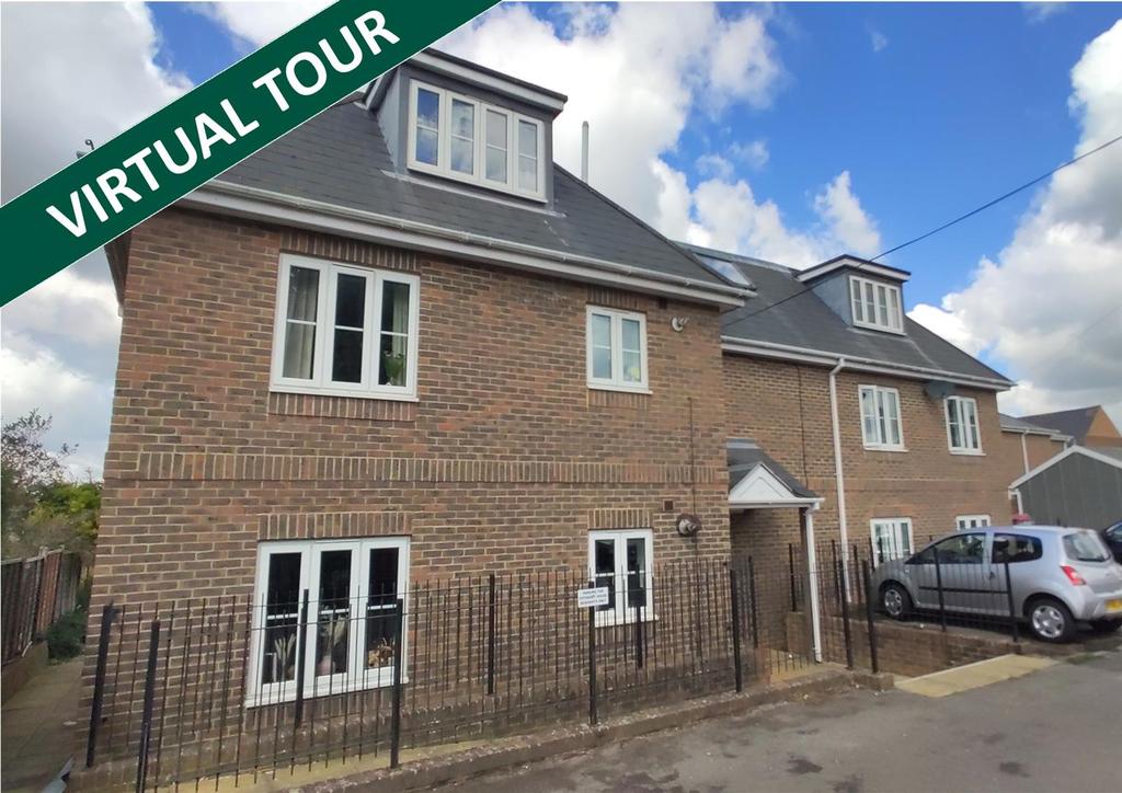 Church Road, Southbourne, Emsworth 1 bed flat £775 pcm (£179 pw)