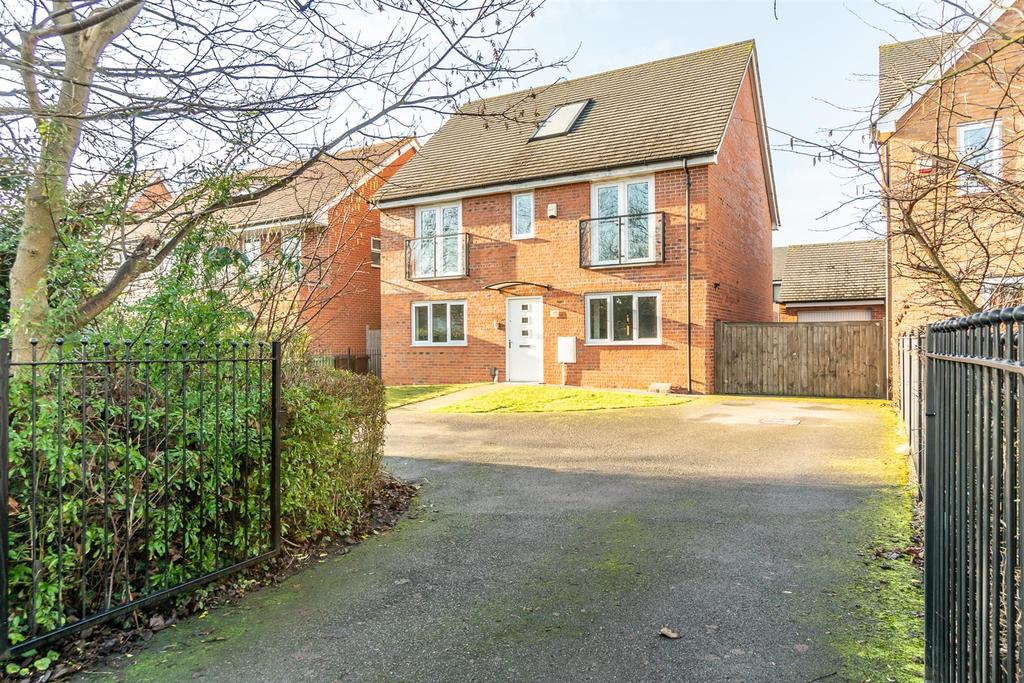Ruddington Lane, Wilford, Nottingham 4 bed detached house for sale £