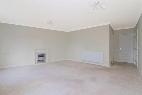 2 bedroom retirement property for sale, Broomstick Hall Road, Waltham Abbey