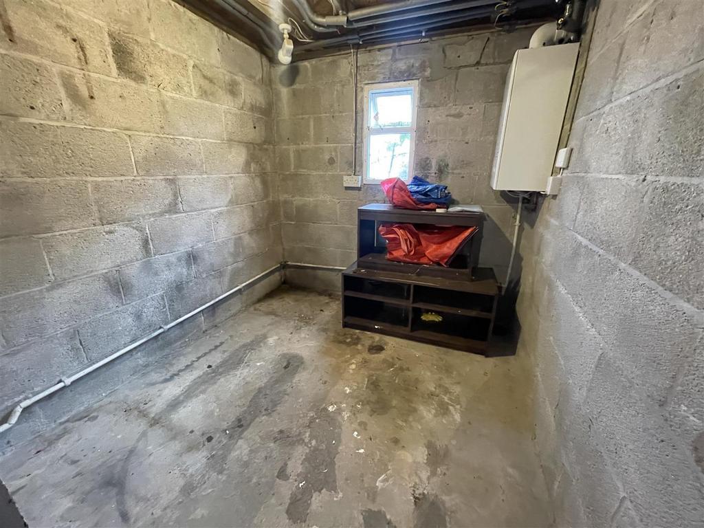 Outhouse.JPG