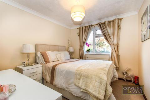 1 bedroom maisonette for sale - Broxted End, Wickford