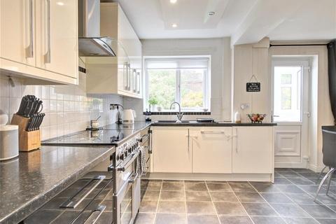 327 Boarshaw Road, Middleton, Manchester, M24 2PN