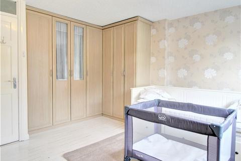 327 Boarshaw Road, Middleton, Manchester, M24 2PN