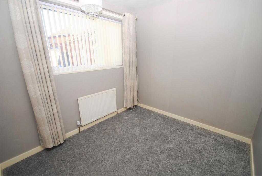 6ascotroadbed2.JPG