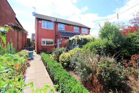 3 bedroom semi-detached house for sale - Broadway, Syston