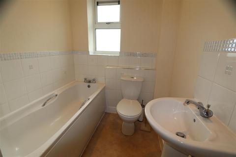 2 bedroom apartment to rent, Little Station Street, Walsall