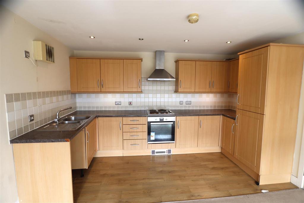 Kitchen 1.JPG