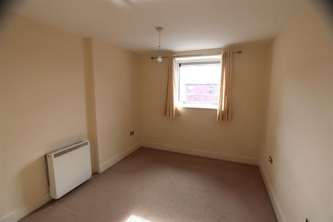 2 bedroom apartment to rent, Little Station Street, Walsall