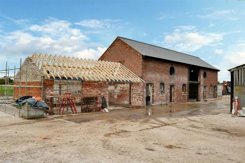 4 bedroom barn conversion for sale - Nursery Road, Alsager