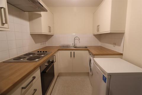 2 bedroom apartment to rent, High Street, Chasetown, Burntwood