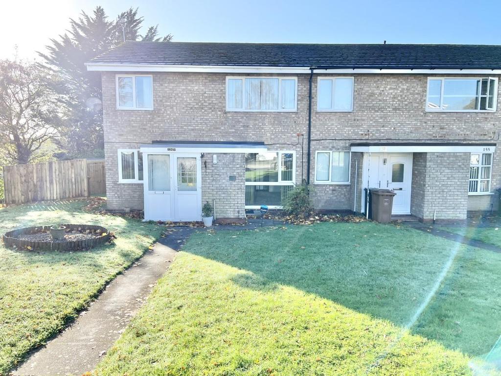 Myton Drive, Shirley, Solihull 2 bed flat £900 pcm (£208 pw)