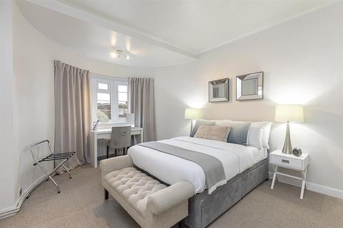 5 bedroom apartment to rent - Regency Lodge, Adelaide Road, London