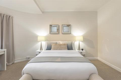 5 bedroom apartment to rent - Regency Lodge, Adelaide Road, London