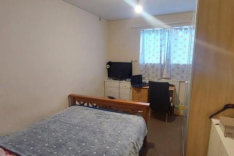 93 Essendyke, Bretton, Peterborough, PE3 8JB