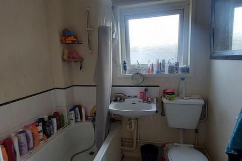 93 Essendyke, Bretton, Peterborough, PE3 8JB