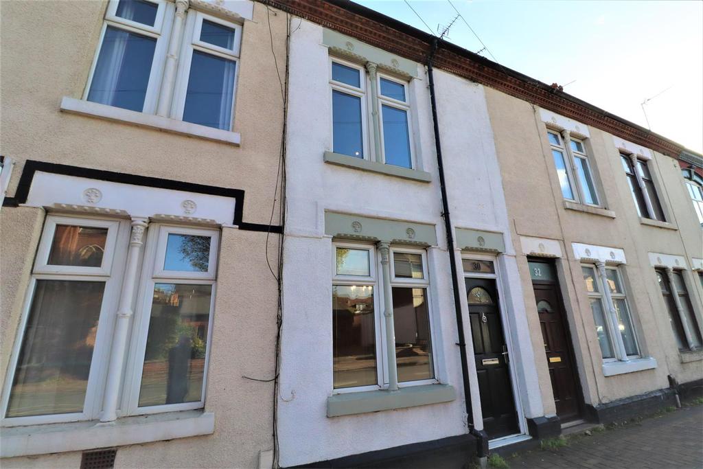 Manor Court Road, Nuneaton 2 bed terraced house £650 pcm (£150 pw)
