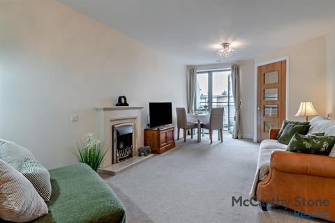 1 bedroom apartment for sale, Jenner Court, St. Georges Road, Cheltenham, GL50 3ER