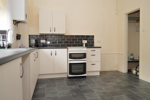 620 Ashton Road, Oldham, OL8 3HW