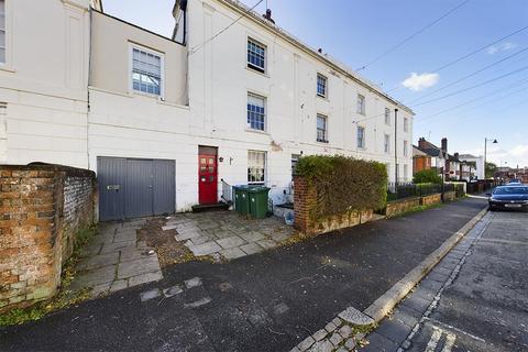 5 bedroom private hall to rent - Henstead Road, Southampton