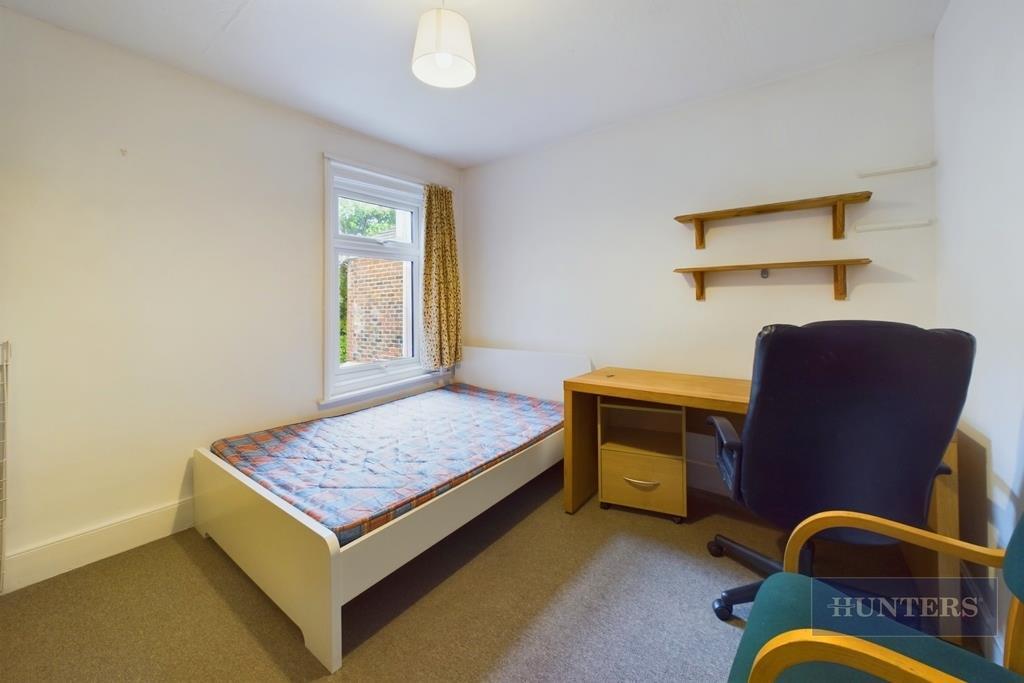 CAM01635 G0-PR0253-STILL013.jpg