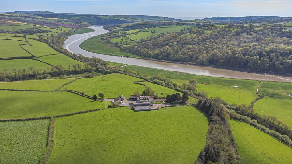 Croesyceiliog CARMARTHENSHIRE 4 bed farm house for sale £795,000