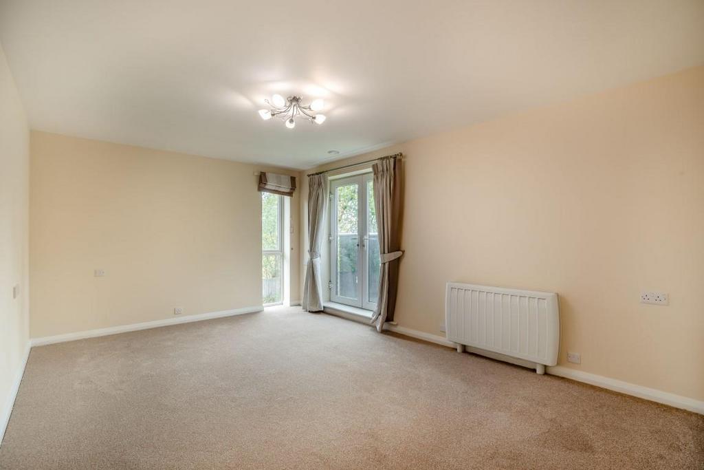 8526489-interior15 (Medium).jpg