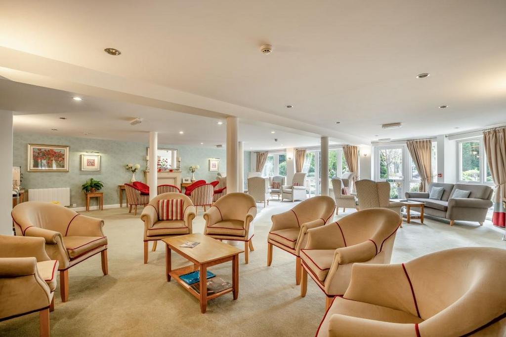 8526489-interior05 (Medium).jpg