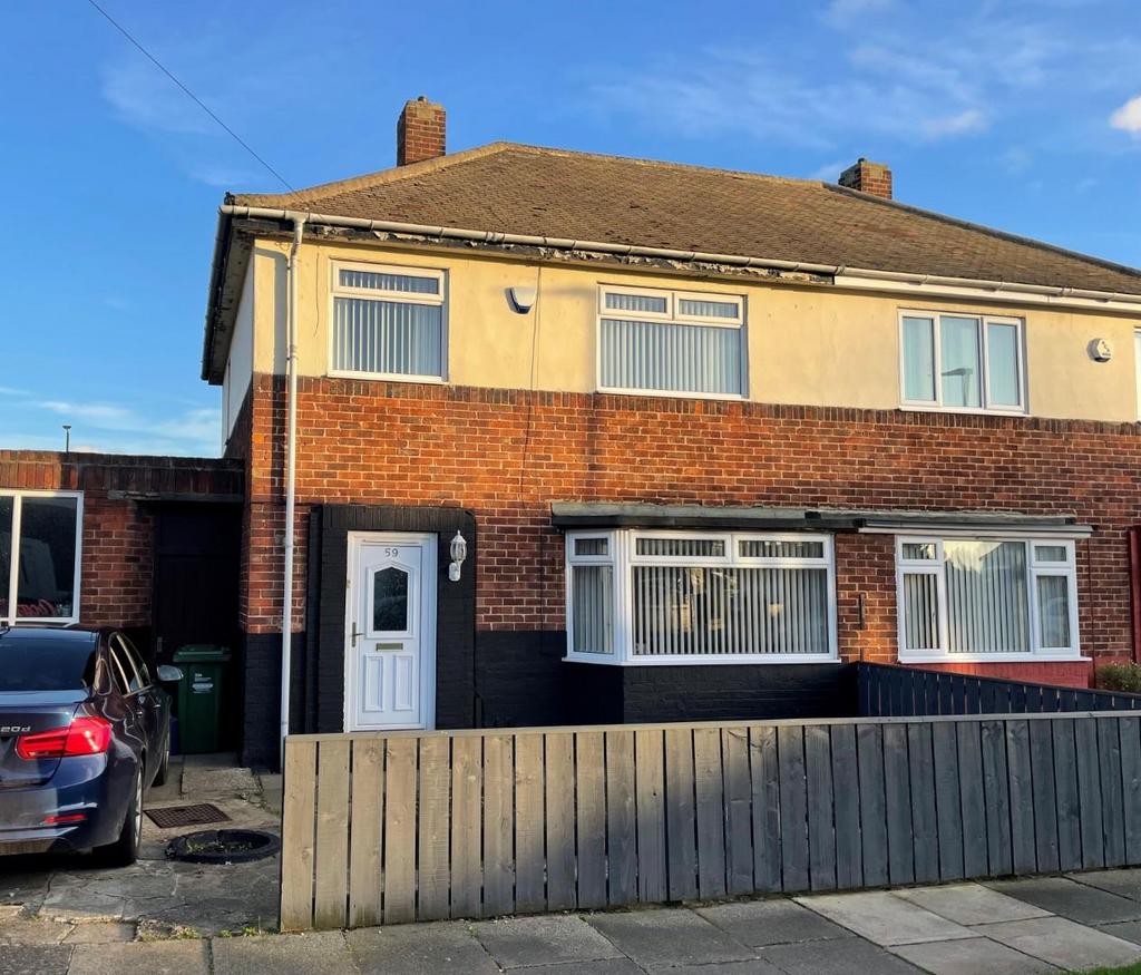 Daventry Avenue, StocktonOnTees 3 bed semidetached house £117,500