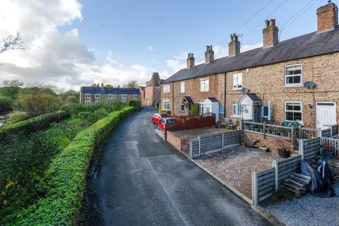 4 Anchor Terrace, Boroughbridge, York, YO51 9BT