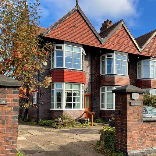 Leighswood Road, Aldridge 6 bed semidetached house for sale £465,000