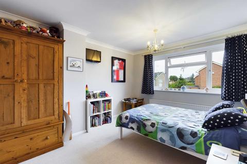 1 Dovecote, Haddenham, Aylesbury, HP17 8BP