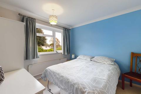 1 Dovecote, Haddenham, Aylesbury, HP17 8BP