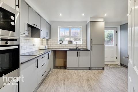 12 Atlantic Close, Swanscombe, DA10 0LJ