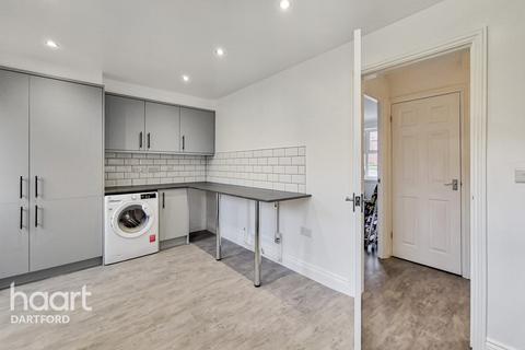 12 Atlantic Close, Swanscombe, DA10 0LJ