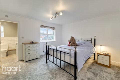 12 Atlantic Close, Swanscombe, DA10 0LJ