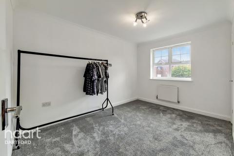 12 Atlantic Close, Swanscombe, DA10 0LJ