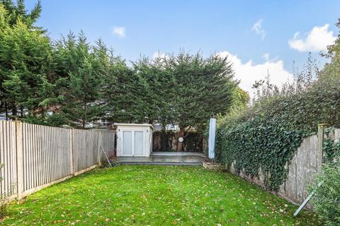 135 Mead Way, Bromley, BR2 9ES