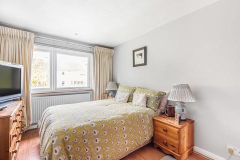 135 Mead Way, Bromley, BR2 9ES