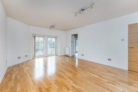 2 bedroom flat for sale - 37/4 Rodney Street Edinburgh EH7 4EL