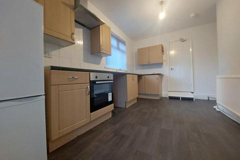 3 bedroom end of terrace house to rent, The Crescent, Melrose Street, Hull, HU3