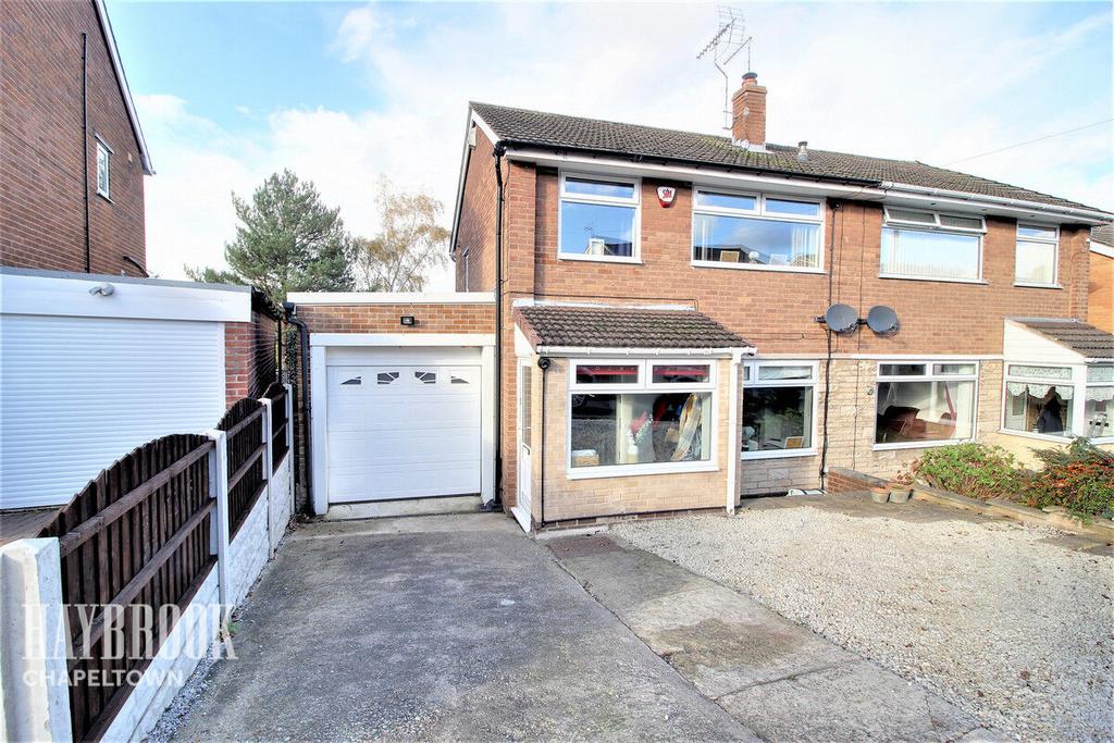 Backfield Rise, Chapeltown 3 bed semidetached house £240,000