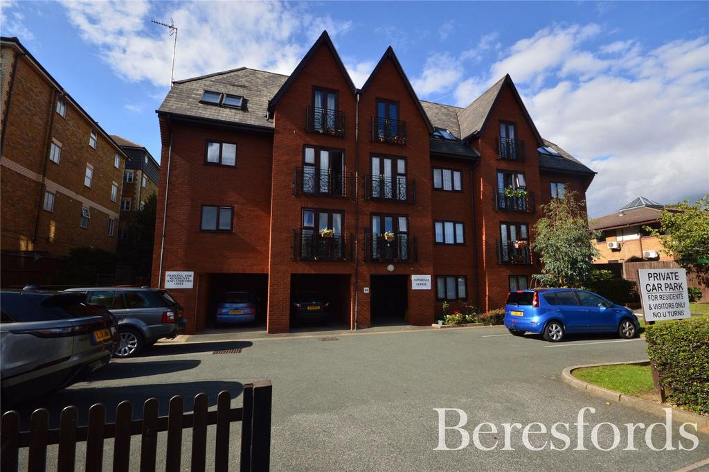 Admirals Lodge, Western Road, RM1 1 bed apartment for sale £100,000