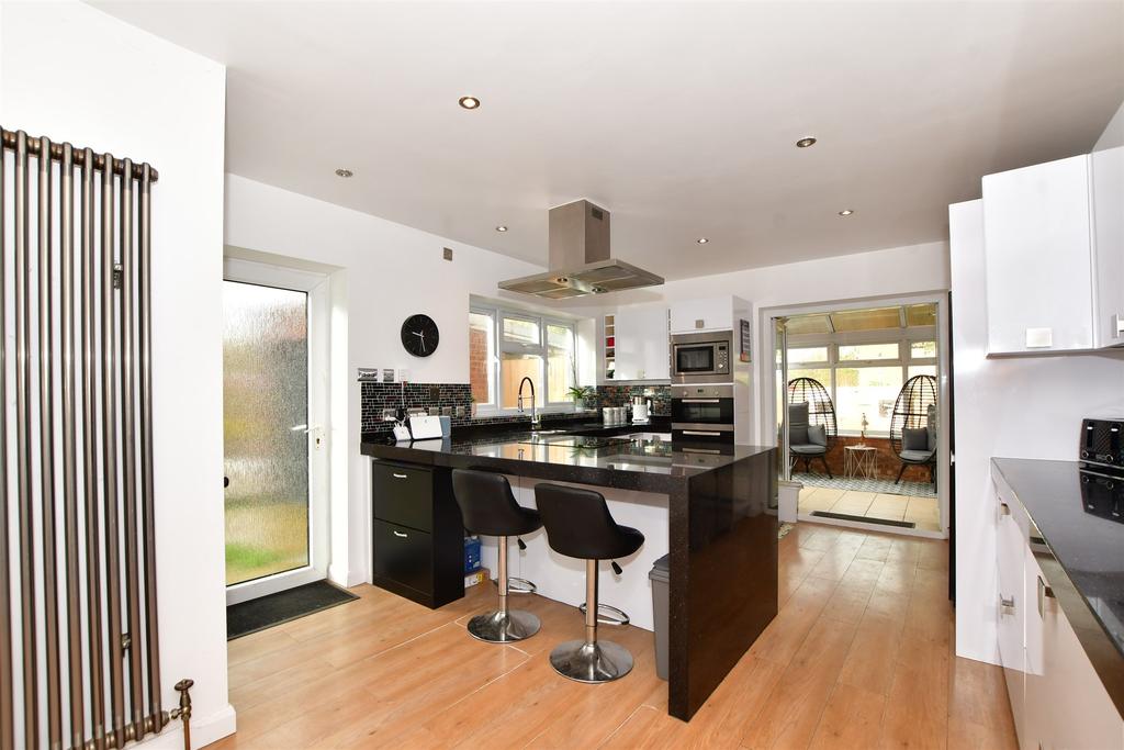 Kitchen/ Diner