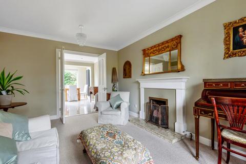 11 Windmill Field, Windlesham, GU20 6QD