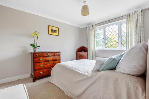 11 Windmill Field, Windlesham, GU20 6QD