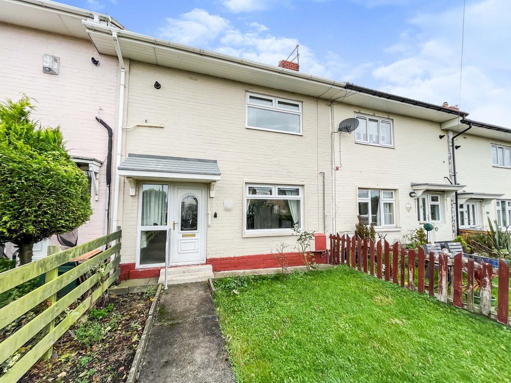 Truro Avenue, Murton, Seaham, Durham, SR7 9JZ 2 bed terraced house for