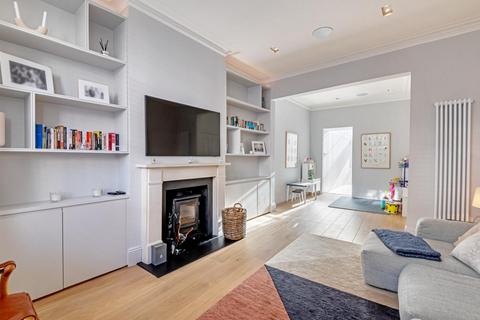 29 Waterlow Road, London, N19 5NJ