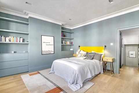 29 Waterlow Road, London, N19 5NJ