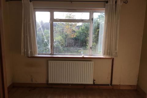 56 Redstart Close, New Addington, Croydon, CR0 0EU